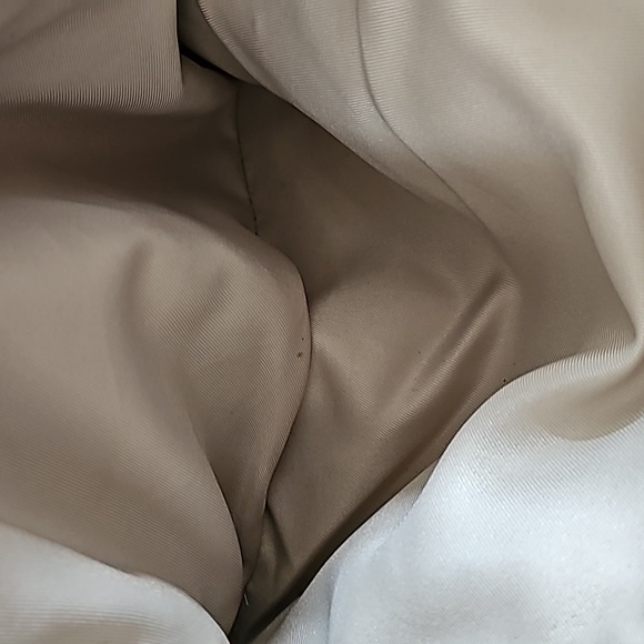 Handbag - Picture 7 of 8